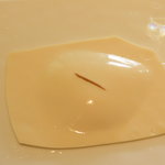 キュイジーヌ[s] ミッシェル・トロワグロ - 豆腐のラビオリ　カフ＆トリュフ、クリームチーズ入り