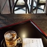 Sabou Yanagian - 冷しほうじ茶と鉄釜