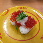 スシロー - 「紅鮭すじこ」100円（2016年3月）