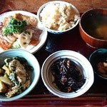 やまもりカフェ - 母飯定食