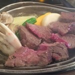 寿長生の郷 - 近江牛の陶板焼き