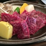 寿長生の郷 - 近江牛の陶板焼き