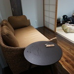 まる屋 - メゾネットタイプの二階。和室部屋