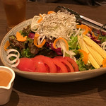 個室和食 六禄 - 【野菜】
新鮮野菜の和風サラダ
～特製ドレッシング～