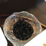 葉菜Cafe - 本日のランチ(日替り)の雫石産黒豆の煮物