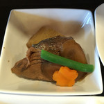 葉菜Cafe - 本日にランチ(日替り)のマグロと大根の煮物