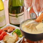 Cheese fondue skewers