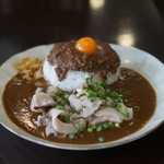 吉田カレー  - これが噂の”シャブ”カレー