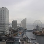 横浜モノリス - 