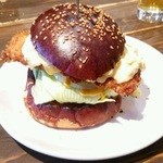 ハングリーヘブン - フッシュバーガー２フッシュはみだしてる（笑）