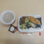 ほっともっと - 豚汁100円、のり弁350円