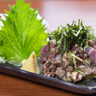【一、焼き。二、生】鶏肉本来の味が味わえる「タタキ」