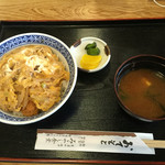 Miyoshi - かつ丼 味噌汁付き ６５０円
                ２０１６年３月７日