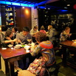 富覇王猪脚 - いつ来ても賑わっています！