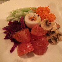 イノーヴェ - クリュディテ(生野菜盛合せ) 1510円