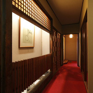 洗練された居心地の良い和空間。