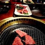 肉家 串八 - ミスジも焼いてきまぁーす！