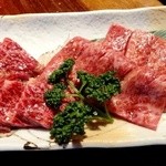 肉家 串八 - ミスジ／上ハラミ