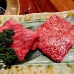 肉家 串八 - ハネシタ