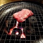 肉家 串八 - じゅぅ～（タン）