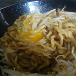 男は黙って前を行け - 