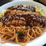 キッチン すずたとうげ - 2016年3月上旬 ナポリタンパスタ側からの絵。