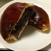 岐阜グランドホテル - 中には粒あんがぎっしり！