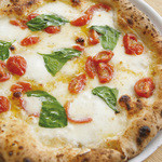 PIZZERIA　37 - 