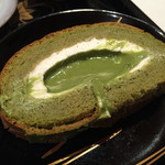 さ行 - 抹茶ロールケーキ