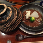 さ行 - 山形牛柔らか煮 新じゃがいものすり流し
      芽キャベツ 大根