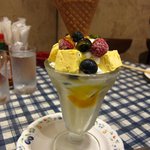 レストラン ピック - 夏限定 レアチーズ トロピカルパフェ