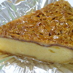 シュール洋菓子店 - アーモンドケーキ