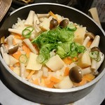 和心 こざる - ホタテバターの釜飯