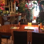 Mira Mahal Saku Ten - カウンター席もご用意