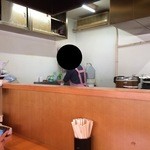 とんかつ 一 - 201603 一  店内（座席より右まわり）→