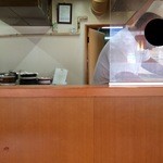 とんかつ 一 - 201603 一  店内（座席より右まわり）→
