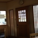 とんかつ 一 - 201603 一  店内（座席より右まわり）→