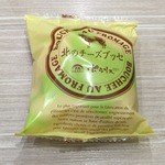 ポラリス - 北のチーズブッセ、120円です。