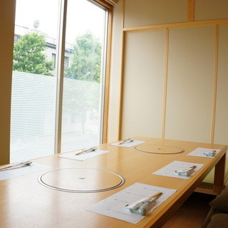 ☆2nd floor = Seafood restaurant with kotatsu seating in all rooms☆