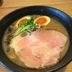 濃とんこつラーメン ichibou - 