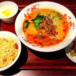 赤坂璃宮 - 担々麺セット