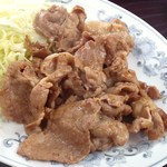 ふじみ食堂 - 肉しょうが焼きのアップ。