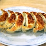 ぎょうざの満洲 - 焼き餃子￥210