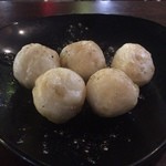 台湾名物屋台料理　潘さんの店 - イカ団子