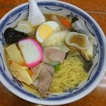 石狩亭 - ここは 地元大船最強中華屋❤
      故に大船最強五目そば❤
      ♪o((〃∇〃o))((o〃∇〃))o♪