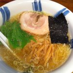 粋な一生 - 塩ラーメン700円