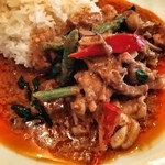 マラッカバー - レッドカレー卵抜き