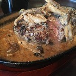 Original Dining KENT,S - ラムバーグ、きのこクリームソース。
                                2016.02.27