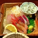 出汁さんろくぼう - ボタン海老、しらす(旬！)、ハマチタイ