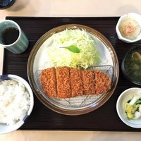 とんかつ まい泉 青山本店 - ランチのロースかつ定食